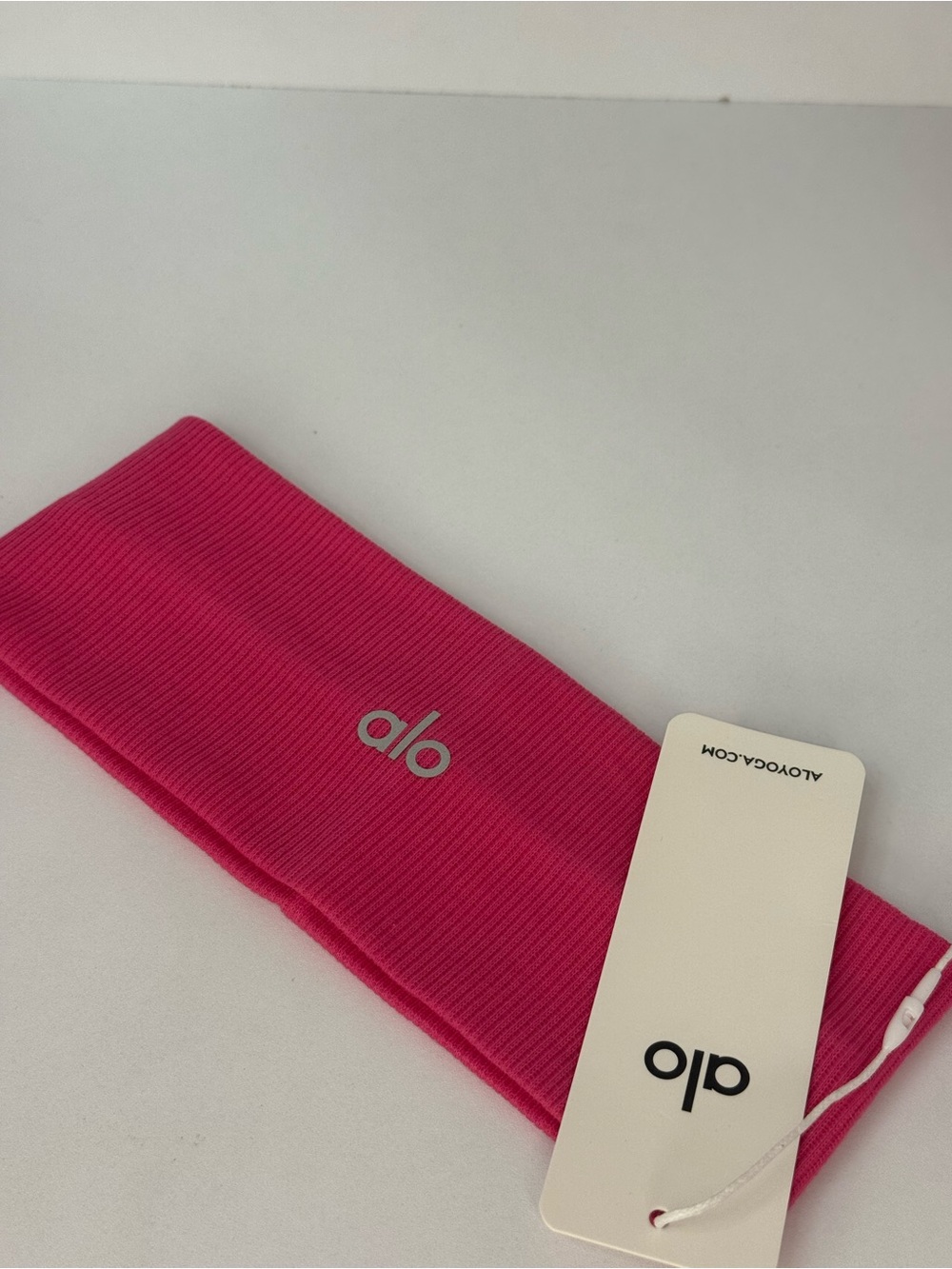 ALO Yoga Bright Pink Ribbed Workout Headband